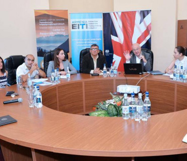 UK expert Chris Nurse met with the members of Armenian EITI multi-stakeholder group